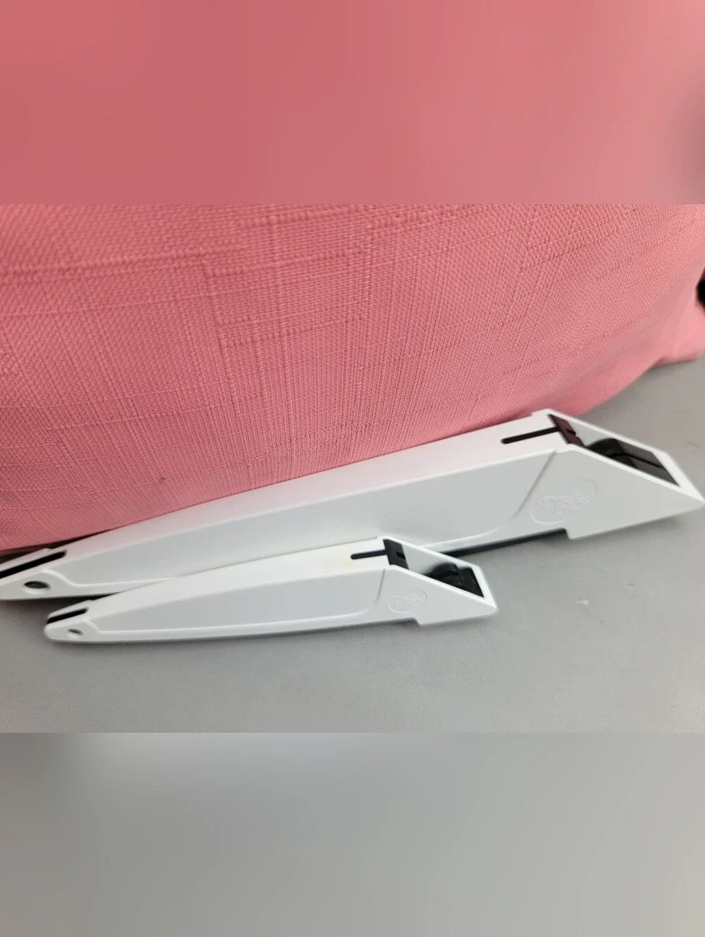 Pampered Chef White Lot Of 2 Knife Sharpeners - Retired!